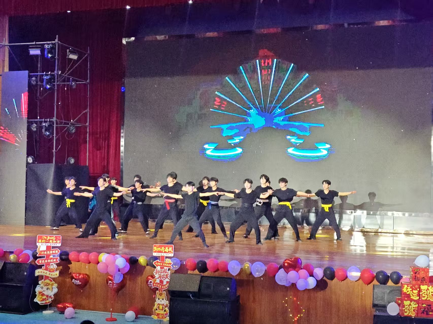 f974459f7c96c572230bf60a9417079c